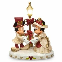 Flash Sale ⭐ Brand new ???? Disney ???? ???? Christmas Figurine - Mickey & Minnie Mouse Light-Up Victorian ???? ✔️